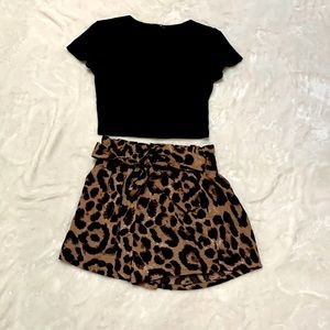 Shein matching shorts and shirt set (size xs)
